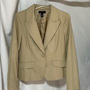 Context 10 tan fitted short jacket worn once